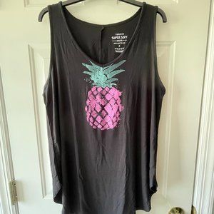 TORRID SUPER SOFT BLACK PINEAPPLE TANK SIZE 2x (20/22)